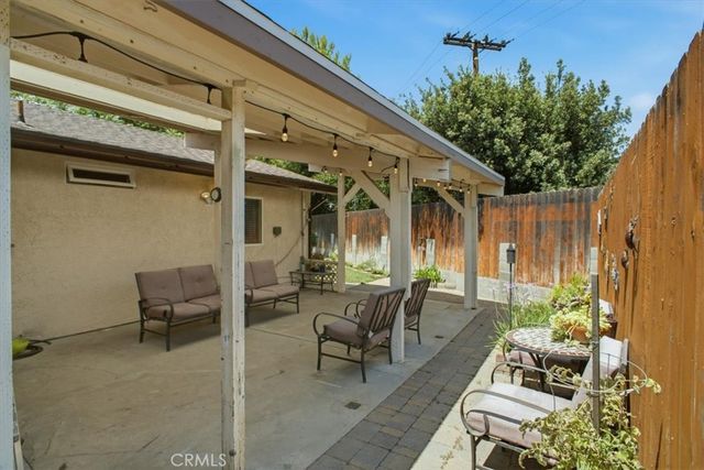 25097 Green Mill Avenue, Newhall, CA 91321