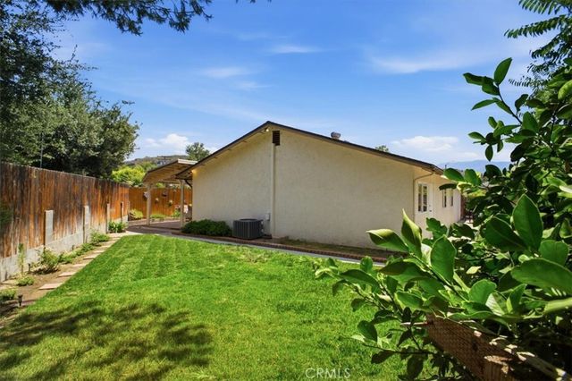 25097 Green Mill Avenue, Newhall, CA 91321