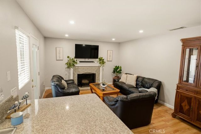 25097 Green Mill Avenue, Newhall, CA 91321