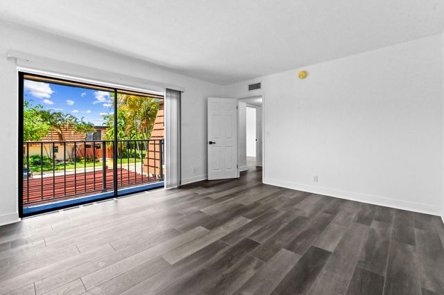 2645 Albatross Road N 4-d, Delray Beach, FL 33444