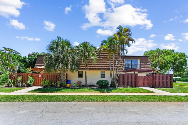 2645 Albatross Road N 4-d, Delray Beach, FL 33444