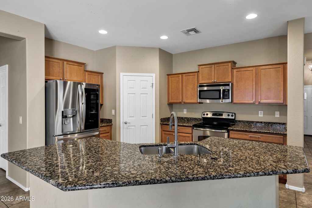 Image 11 of property listing at 5756 W MILADA Drive, Laveen, AZ 85339