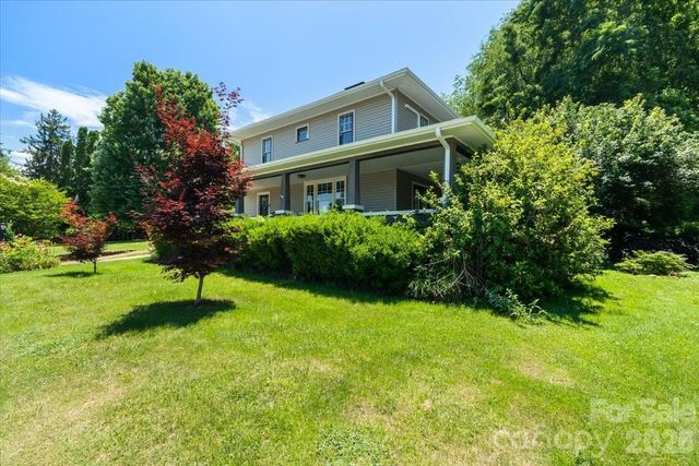 203 Pennsylvania Avenue, Canton, NC 28716
