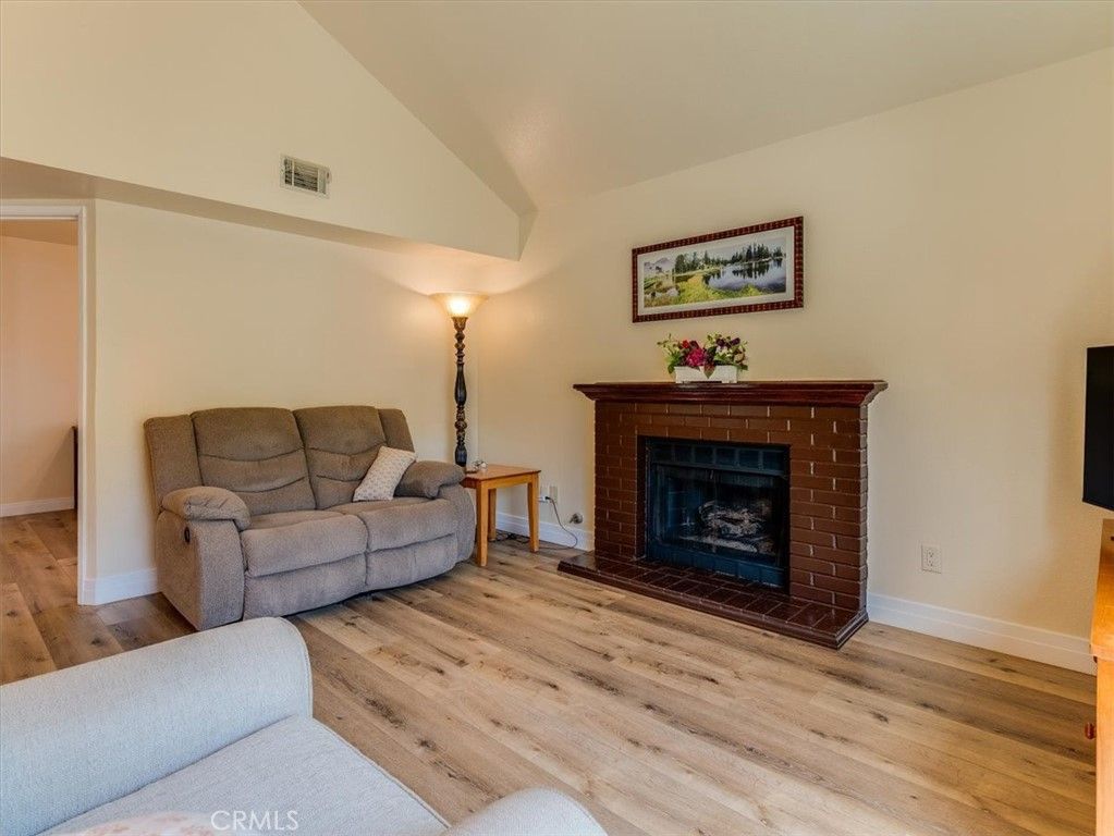 Image 17 of property listing at 1407 Charter Court, Santa Maria, CA 93455