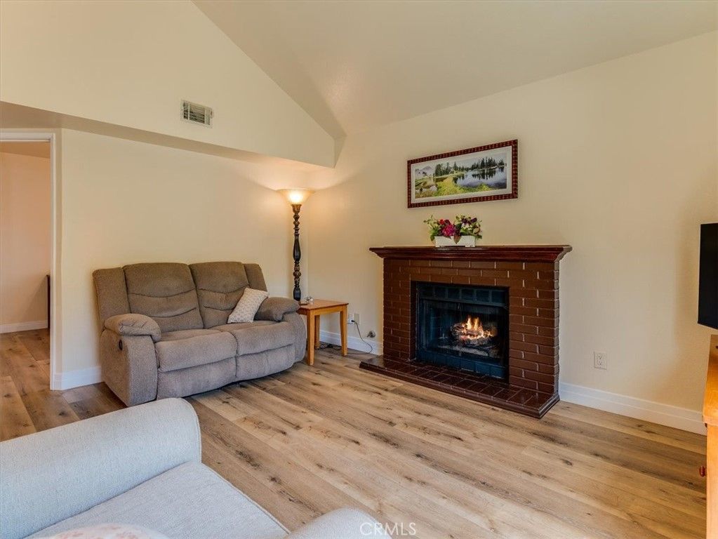 Image 18 of property listing at 1407 Charter Court, Santa Maria, CA 93455
