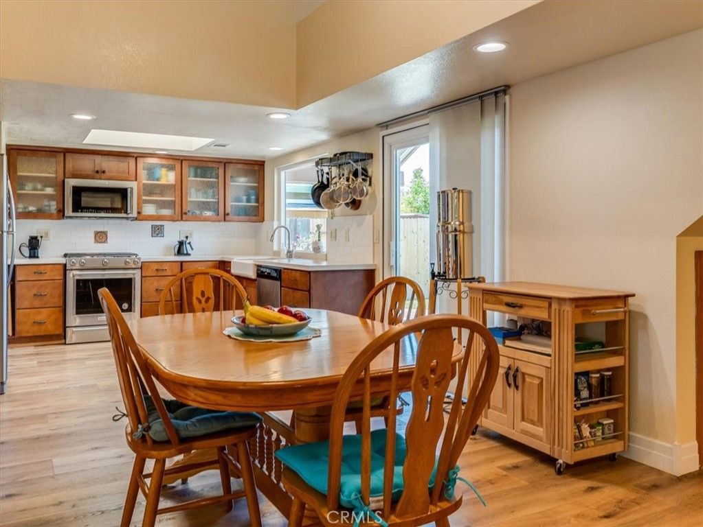 Image 23 of property listing at 1407 Charter Court, Santa Maria, CA 93455