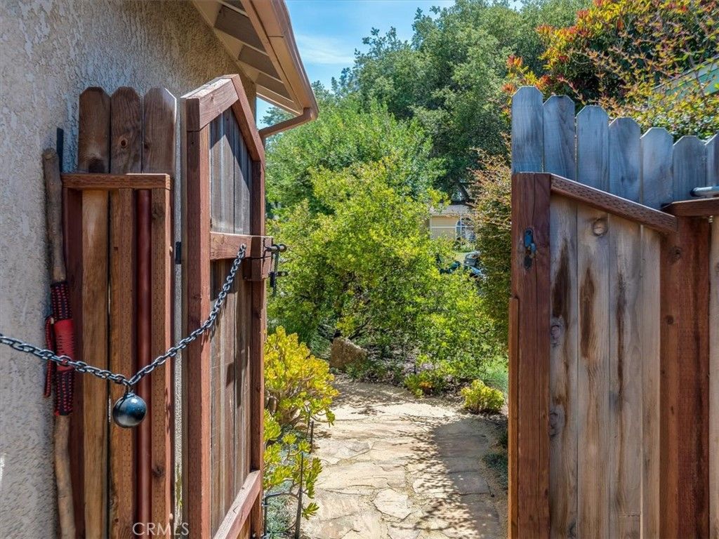 Image 46 of property listing at 1407 Charter Court, Santa Maria, CA 93455