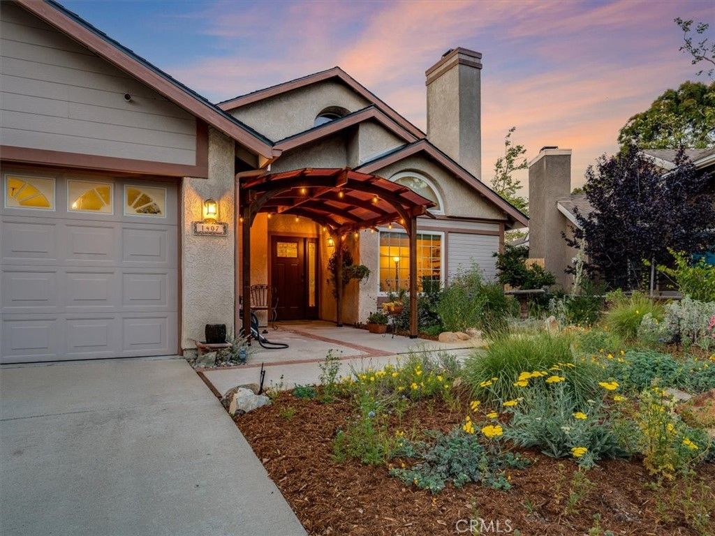 Image 8 of property listing at 1407 Charter Court, Santa Maria, CA 93455