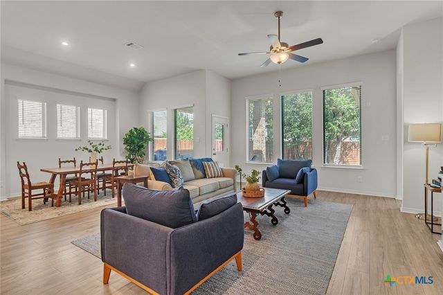 7901 Sunrise Ravine Pass, Lago Vista, TX 78645