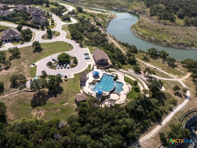 7901 Sunrise Ravine Pass, Lago Vista, TX 78645