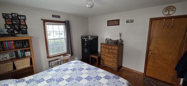 2611 Kearney AVENUE, Racine, WI 53403