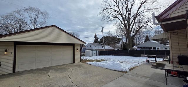 2611 Kearney AVENUE, Racine, WI 53403