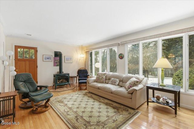 4 Marion Avenue, Albany, NY 12203