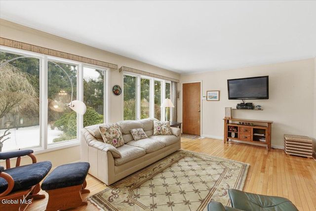 4 Marion Avenue, Albany, NY 12203