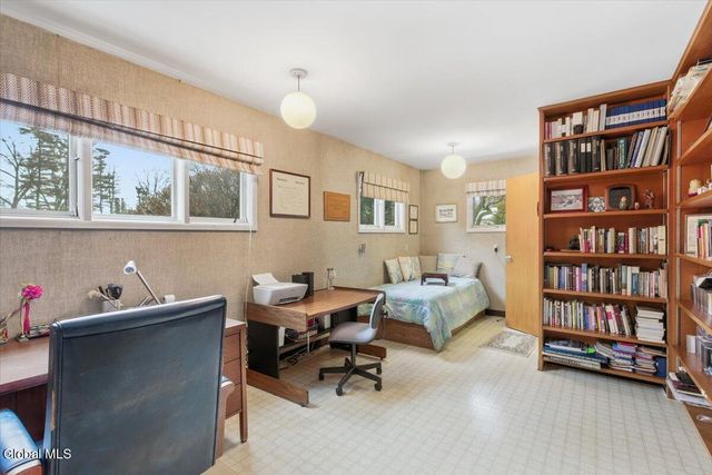 4 Marion Avenue, Albany, NY 12203