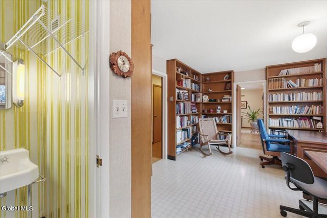 4 Marion Avenue, Albany, NY 12203