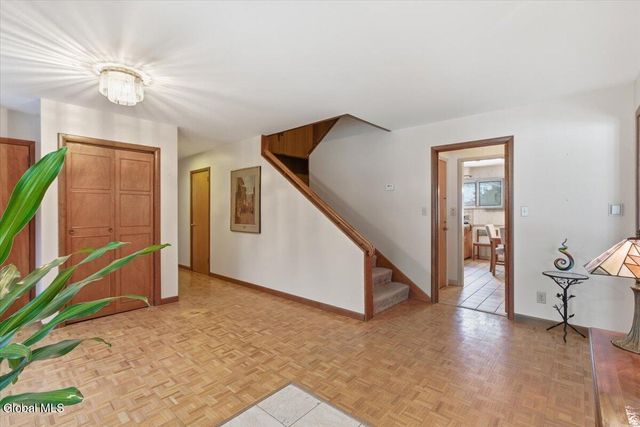 4 Marion Avenue, Albany, NY 12203