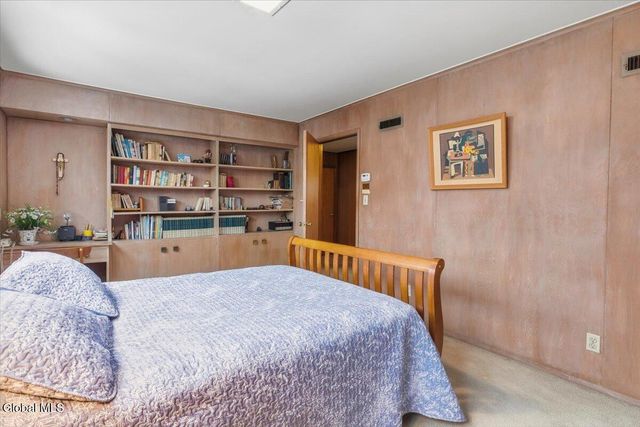 4 Marion Avenue, Albany, NY 12203