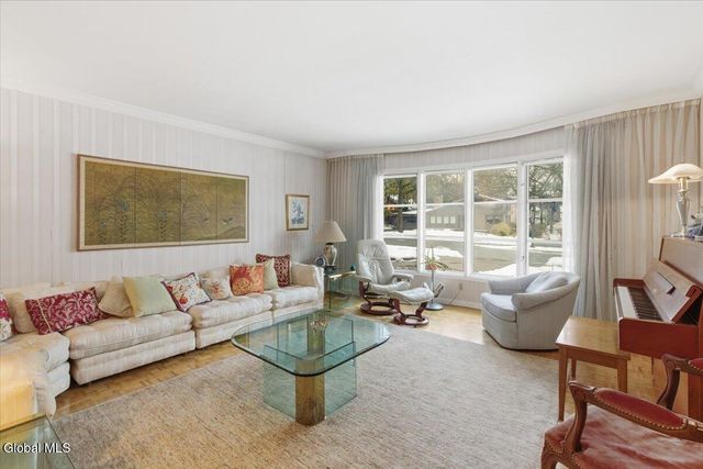 4 Marion Avenue, Albany, NY 12203