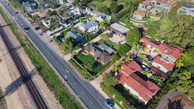 215 N Vulcan Drive, Encinitas, CA 92024