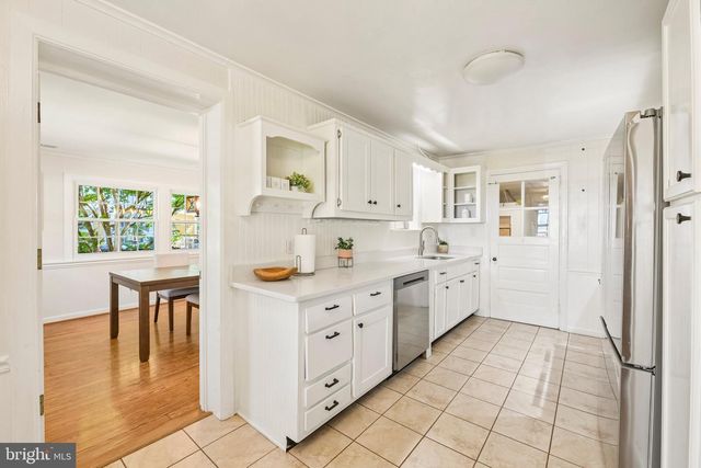 8420 LEAF RD, Alexandria, VA 22309