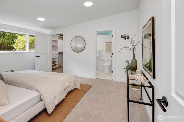 2434 73rd Avenue SE, Mercer Island, WA 98040