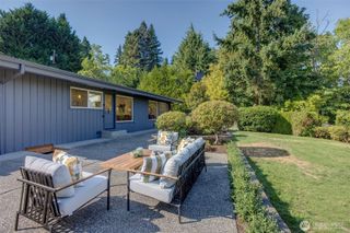 2434 73rd Avenue SE, Mercer Island, WA 98040