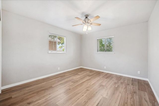 817 Oakland Ave, Roseville, CA 95678