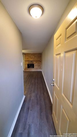 4704 Oakfield Way, San Antonio, TX 78250
