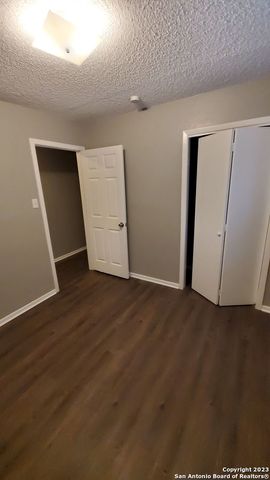 4704 Oakfield Way, San Antonio, TX 78250