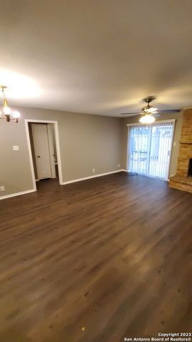4704 Oakfield Way, San Antonio, TX 78250