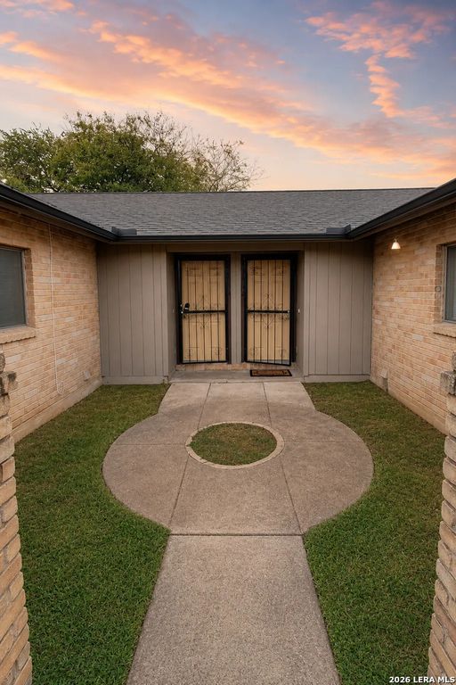 4704 Oakfield Way, San Antonio, TX 78250