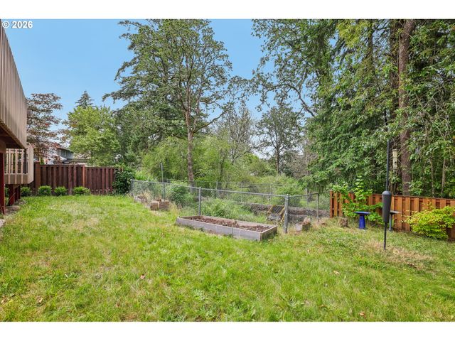6886 Se REEDVILLE CREEK Dr, Hillsboro, OR 97123