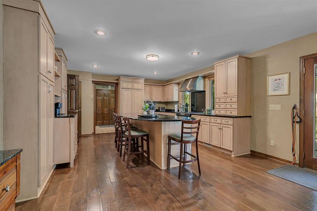 2267 26th Avenue S, Saint Cloud, MN 56301