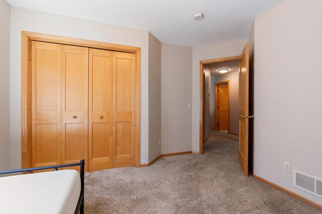 13910 Cherrywood Drive, Baxter, MN 56425