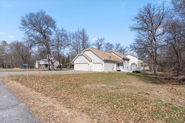 13910 Cherrywood Drive, Baxter, MN 56425