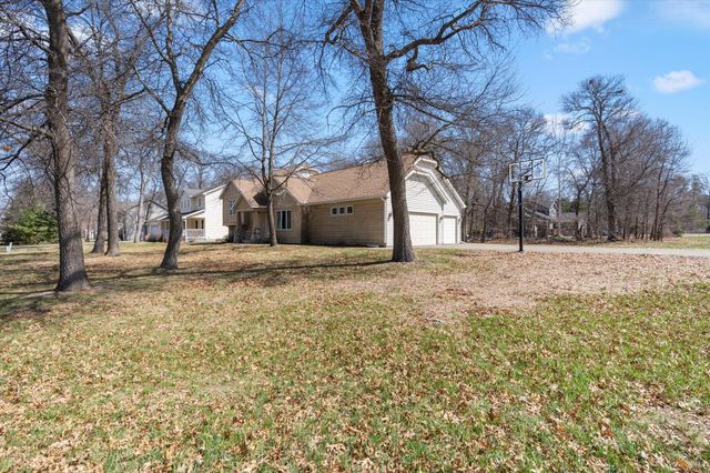 13910 Cherrywood Drive, Baxter, MN 56425