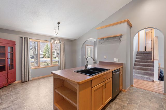 13910 Cherrywood Drive, Baxter, MN 56425