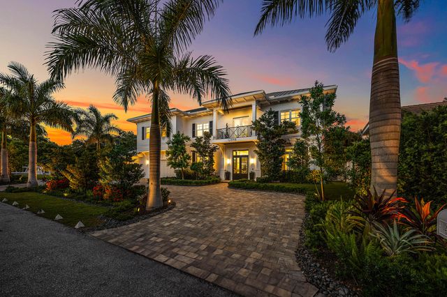 12898 S Shore Drive, Palm Beach Gardens, FL 33410