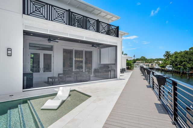 12898 S Shore Drive, Palm Beach Gardens, FL 33410