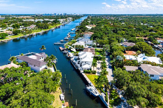 12898 S Shore Drive, Palm Beach Gardens, FL 33410
