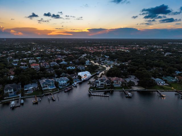 12898 S Shore Drive, Palm Beach Gardens, FL 33410
