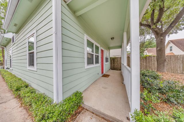 1318 Dennis Street, Houston, TX 77004