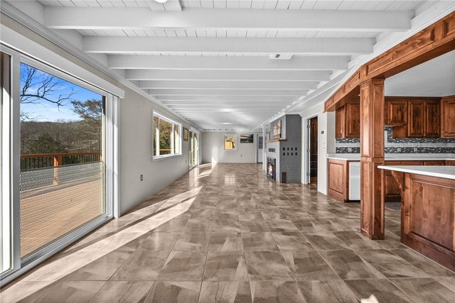 21621 Vista Shores Drive, Garfield, AR 72732