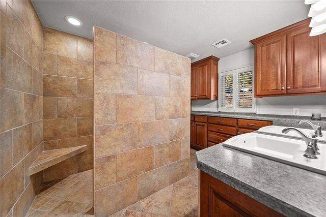 21621 Vista Shores Drive, Garfield, AR 72732