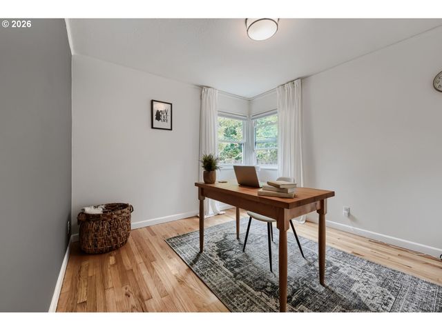 8545 Ne BEECH St, Portland, OR 97220