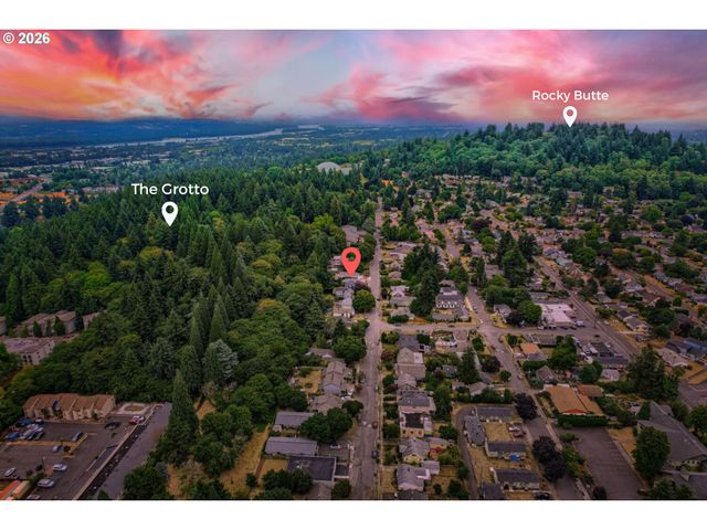 8545 Ne BEECH St, Portland, OR 97220