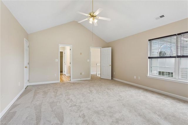 27 Wills WAY, Hampton, VA 23666
