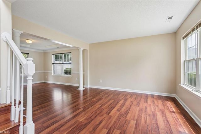 27 Wills WAY, Hampton, VA 23666