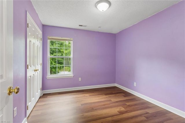 27 Wills WAY, Hampton, VA 23666